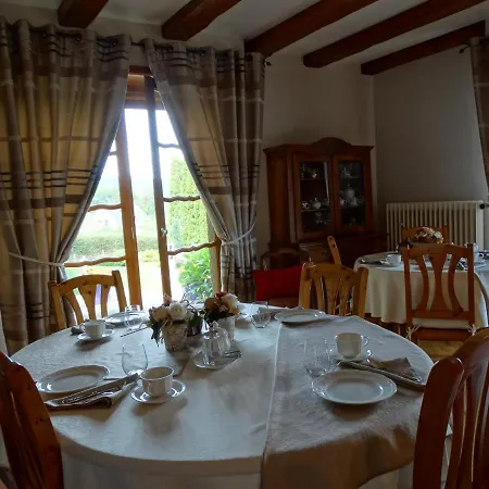 ホームステイ La Maison Fleurie Dieffenbach-au-Val