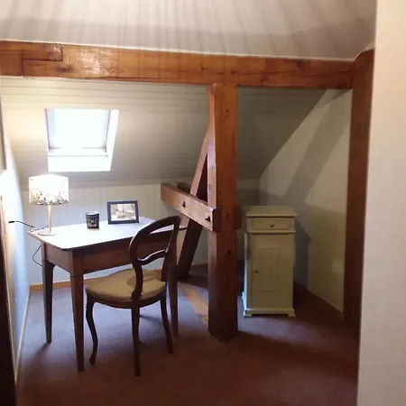 La Maison Fleurie Privatunterkunft *